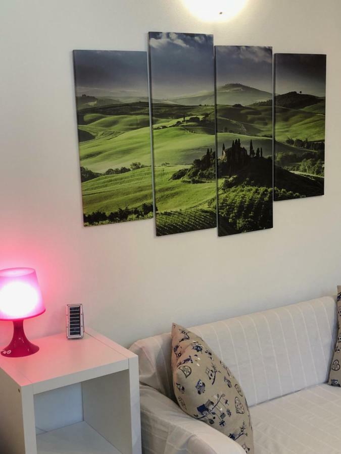La Dolce Vita Studio With Free Private Parking Sienne Extérieur photo