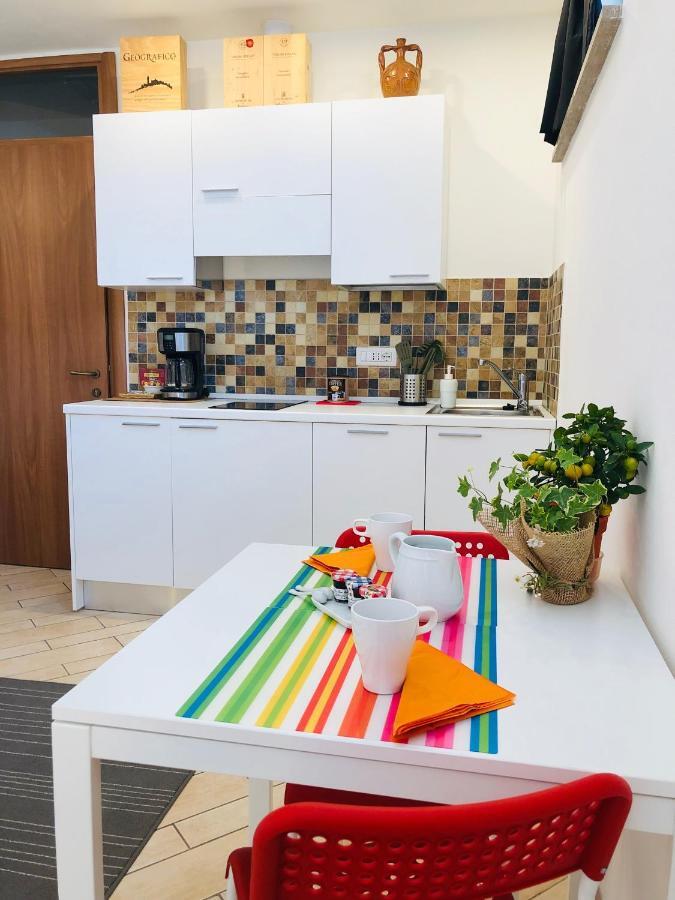La Dolce Vita Studio With Free Private Parking Sienne Extérieur photo